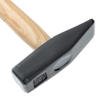 молоток 600гр с деревянной ручкой рокот